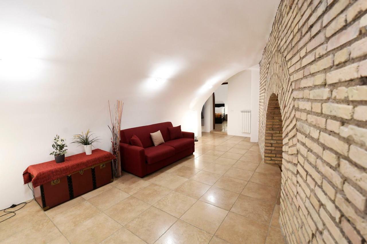 Appartement In Selci - Colosseo à Rome Extérieur photo
